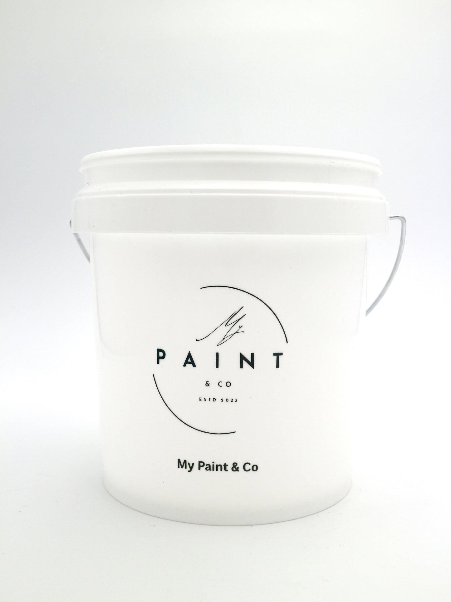 Plastic Paint Pot 4L with Iron Handle